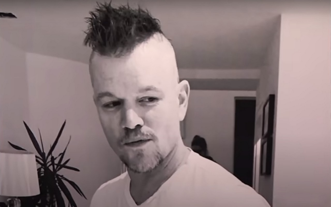 Matt Damon Pokes Fun at Himself for Looking Like 'Rooster' After Daughters Gave Him Red Mohawk 