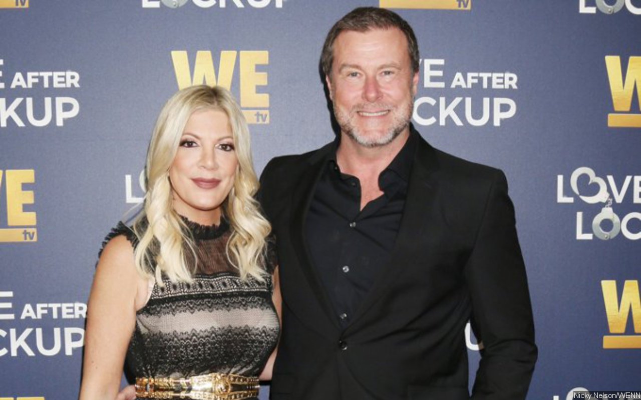 Tori Spelling Feels 'Trapped' and 'Miserable' in Dean McDermott Marriage