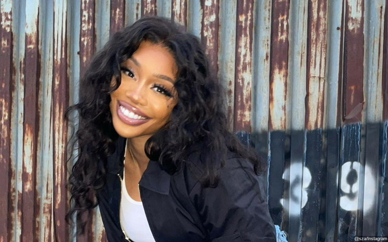 SZA Dubbed 'Liar' After Calling Out Photographer for Sharing Her Snaps Without Consent