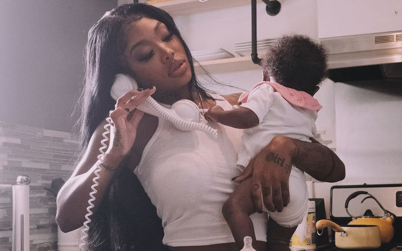 Summer Walker Scores First No. 1 Album on Billboard 200 Chart With