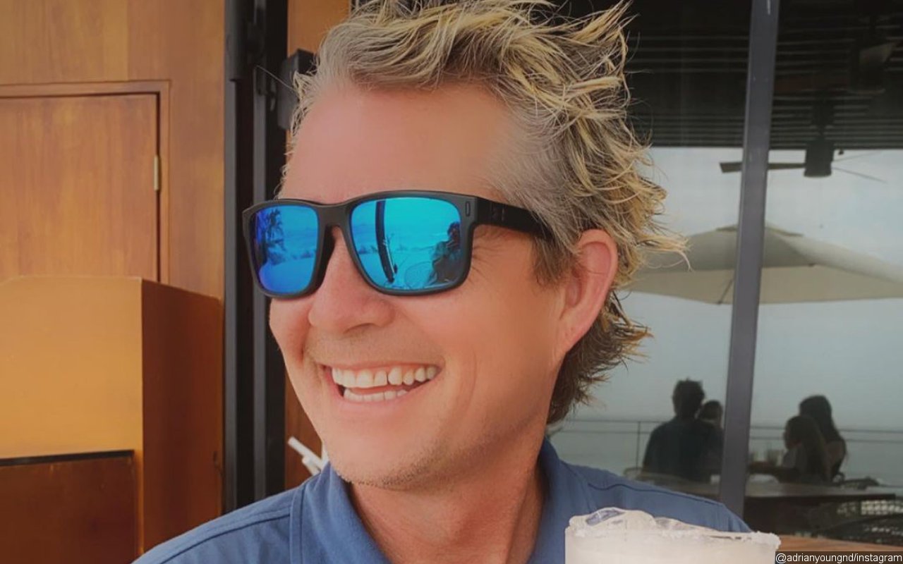 No Doubt Drummer Adrian Young Shares Gruesome Photo of Hand Injury