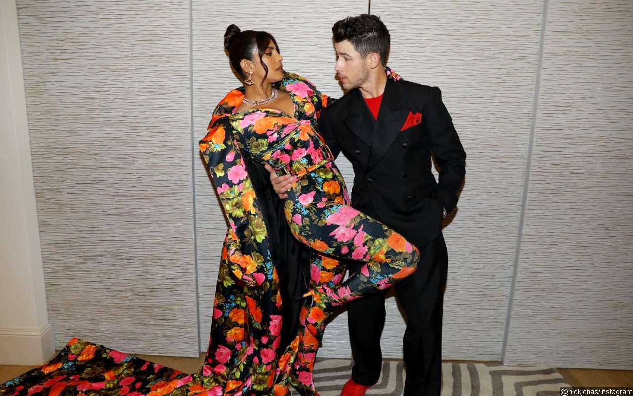 Priyanka Chopra Cuddles Up to Nick Jonas at Fashion Awards After Split Rumors