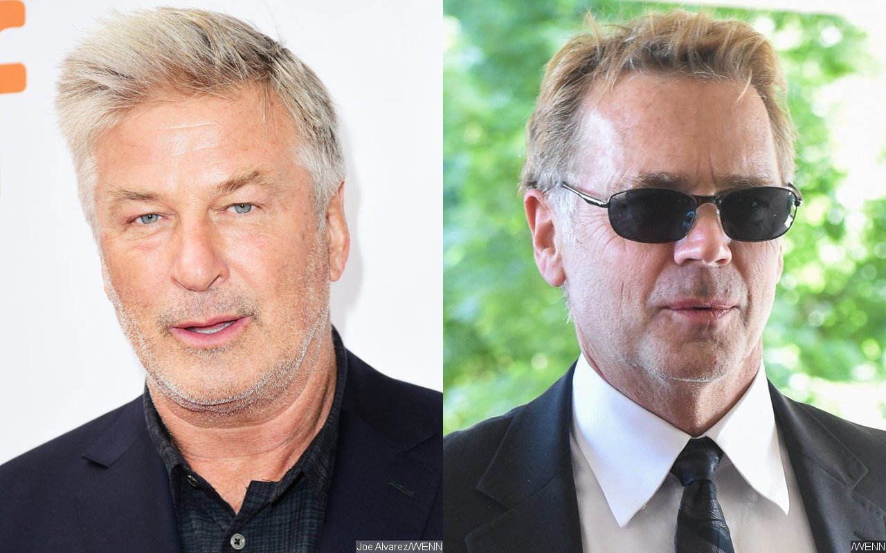 Alec Baldwin Blasted by John Schneider for Blaming the Gun for 'Rust' Shooting - Vimarsana News