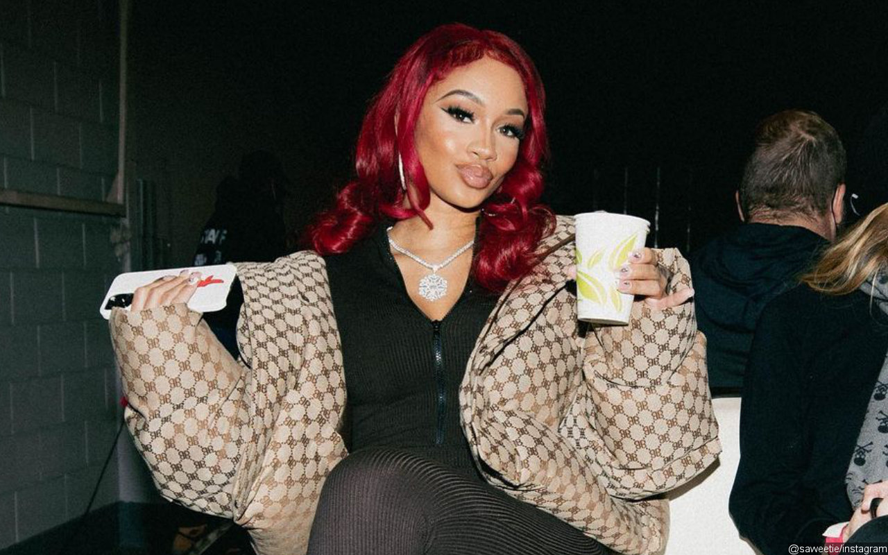 Saweetie Under Fire After She Seemingly Forgets Her Lyrics During Jingle Ball Performance
