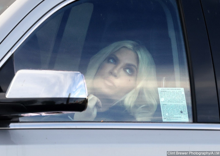 Tori Spelling looked irritated while taking Dean McDermott to have COVID-19 test