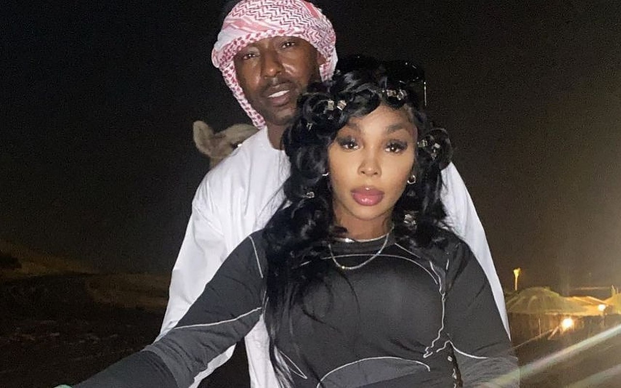 Sierra Gates Shows Off Giant Diamond Ring Following Eric Whitehead