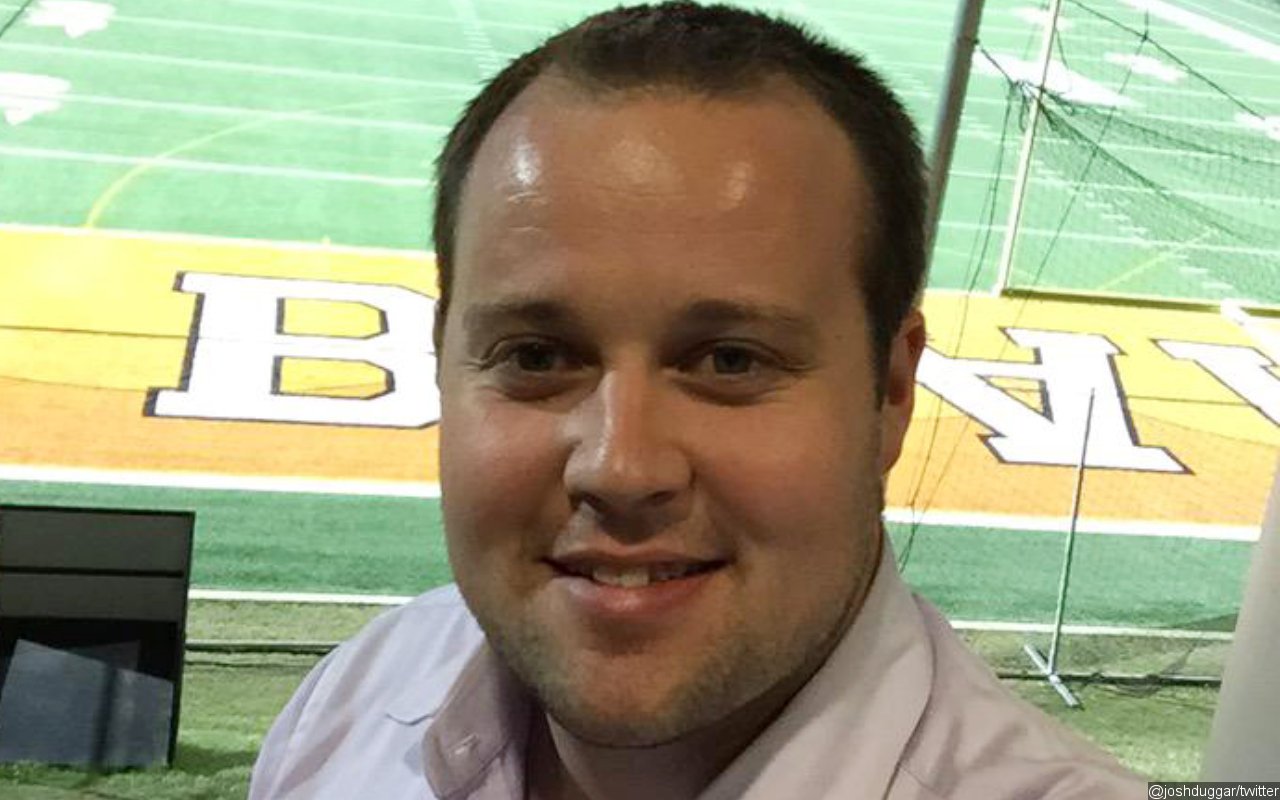 Josh Duggar Spends Christmas Alone in His Cell as He's 'Left Out' of Jail's Festivities