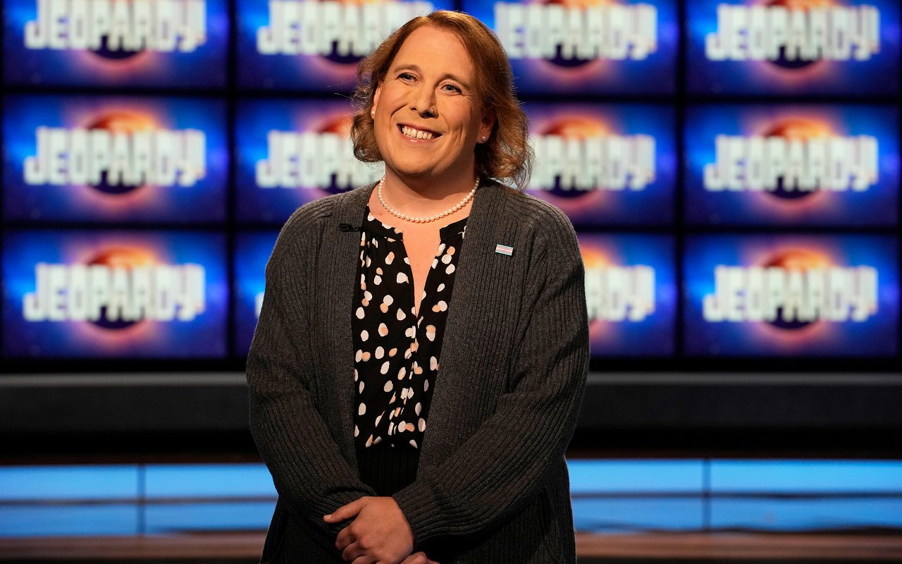 'Jeopardy!' Champion Amy Schneider Robbed at Gunpoint