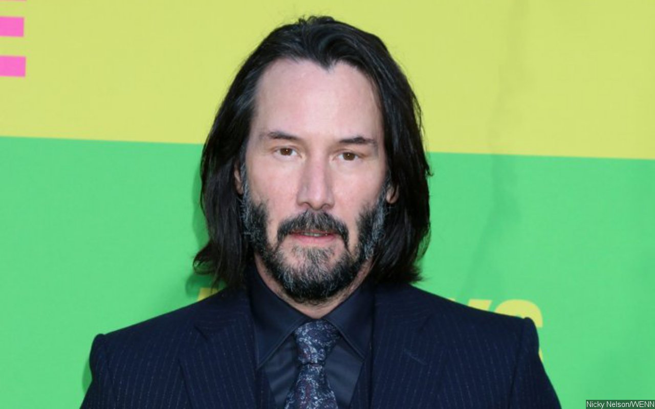 Keanu Reeves Applauded for Treating Friends and Co-Workers to 'The Matrix Resurrections' Premiere - Vimarsana News