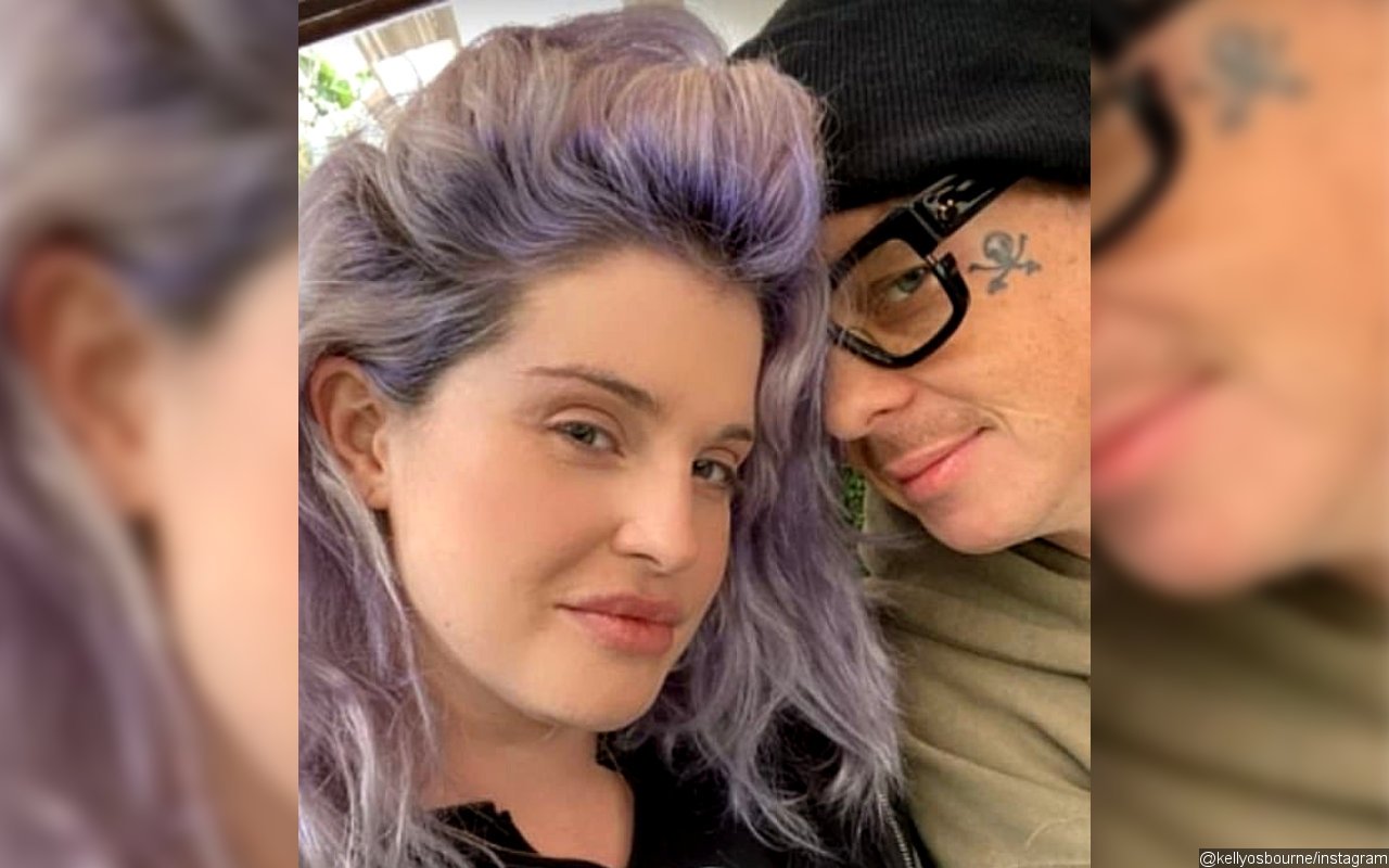 Kelly Osbourne and New Boyfriend Sid Wilson Go Instagram Official