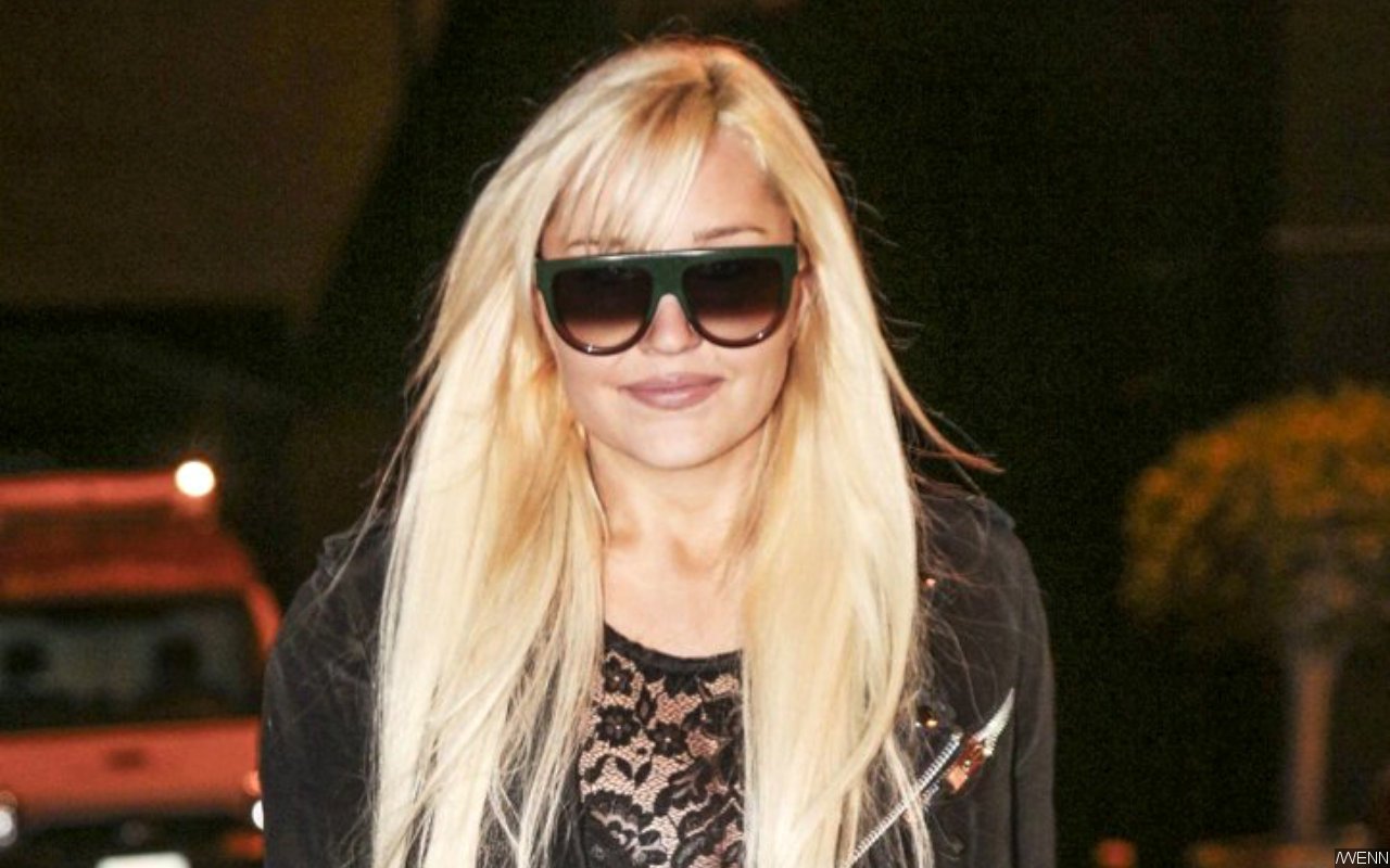 Amanda Bynes Returns to Social Media After Filing to End Conservatorship - Vimarsana News