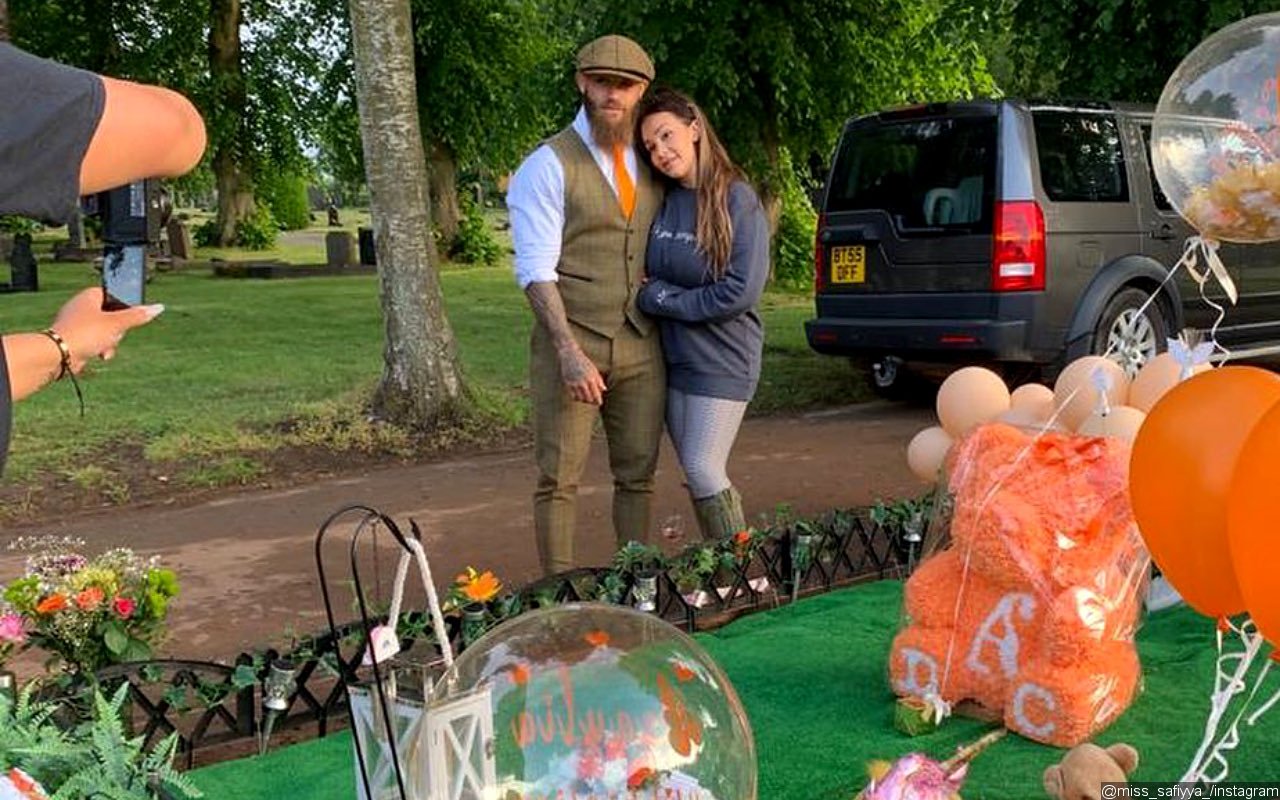 Ashley Cain and Safiyya Vorajee Break Up Less Than a Year After Daughter Azaylia's Tragic Death