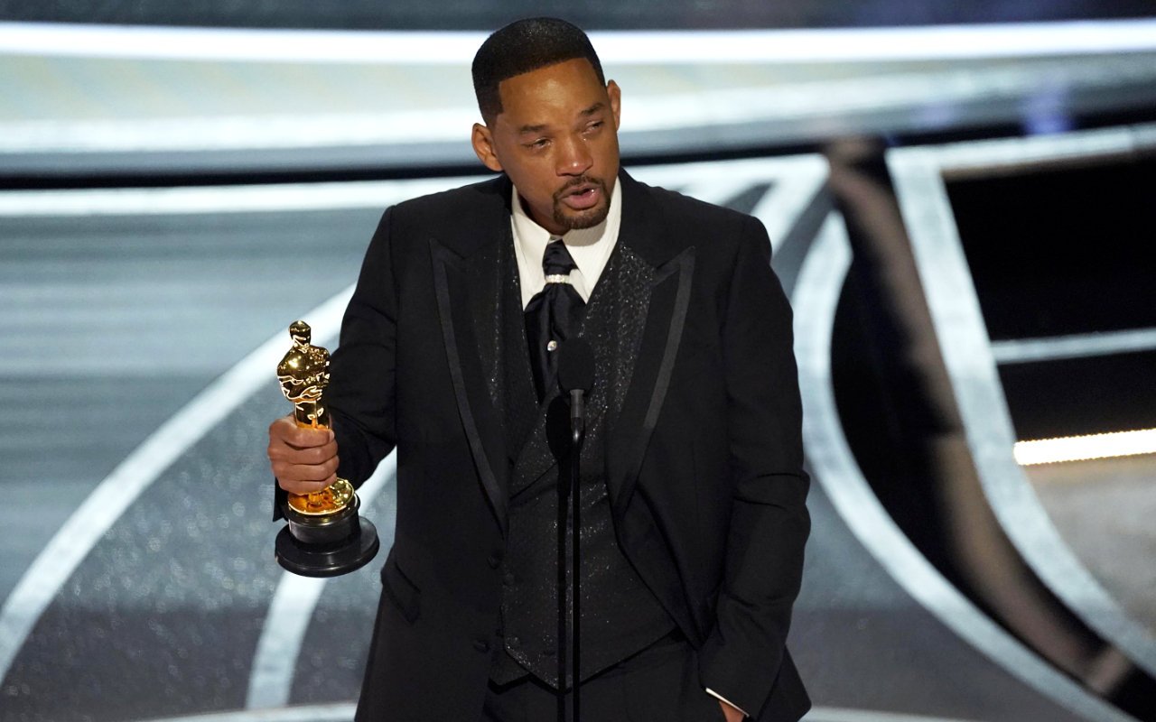 Academy Claims LAPD Was Ready to Arrest Will Smith After He Slapped Chris Rock
