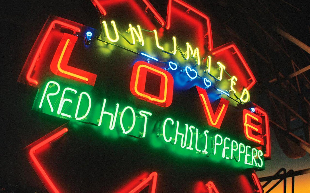 Red Hot Chili Peppers' 'Unlimited Love' Rules Billboard 200 Albums Chart 