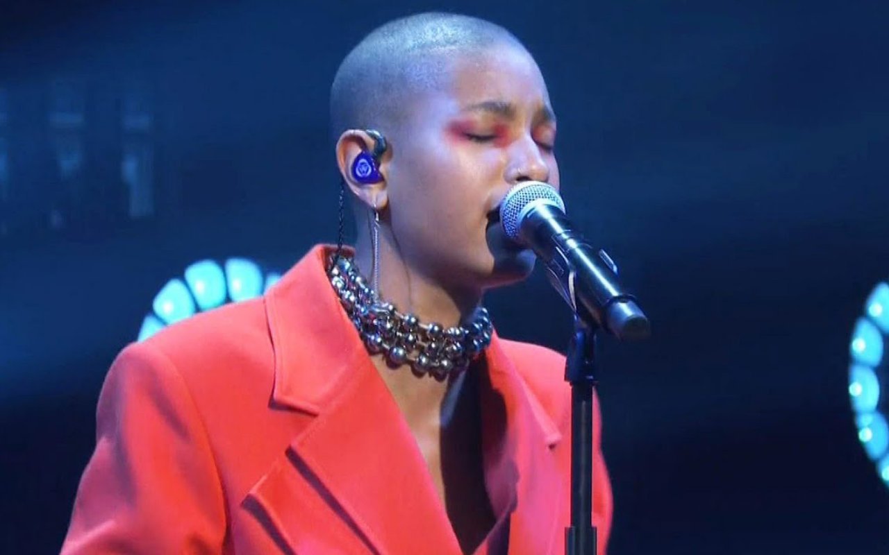 Willow Smith Not Bothered by Dad Will's Controversy Prior to 'SNL' Gig