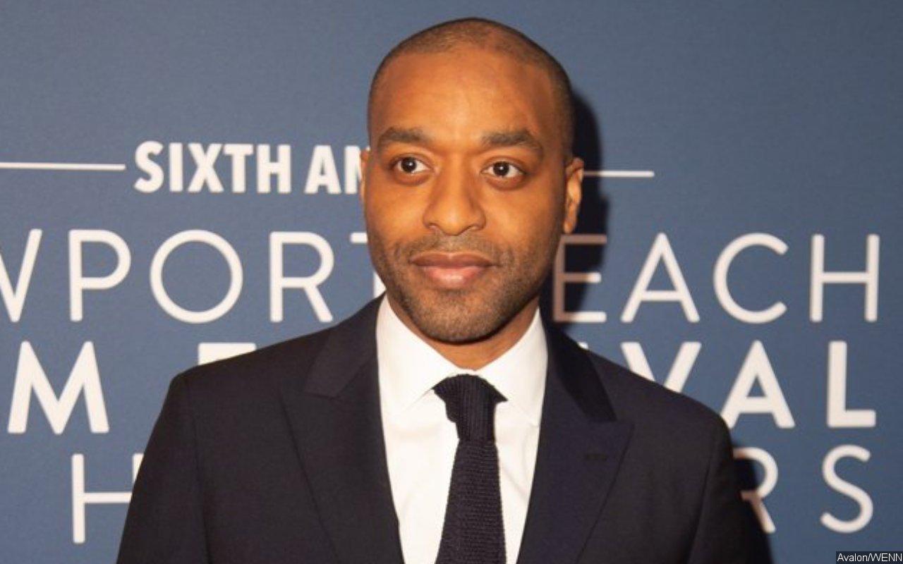 Chiwetel Ejiofor Unveils Losing His Dad at Young Age Shaped Him as It Has 'Profound Effect' - Vimarsana News