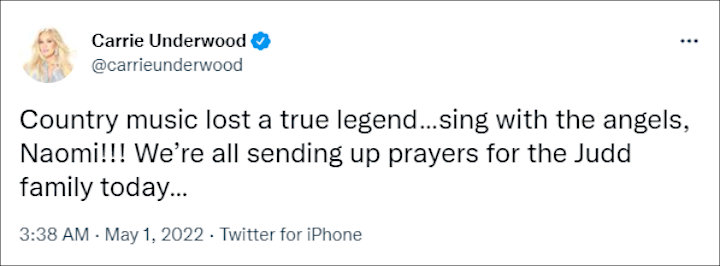Carrie Underwood paid tribute to Naomi Judd