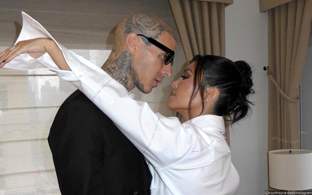 Kourtney Kardashian and Travis Barker Officially Married in Santa Barbara Courthouse Ceremony