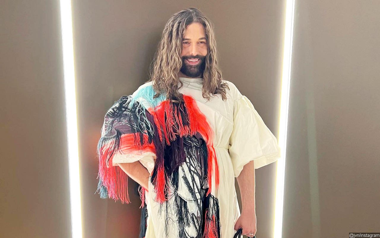 Jonathan Van Ness Clarifies He's Comfortable With Any Pronouns People Use for Him