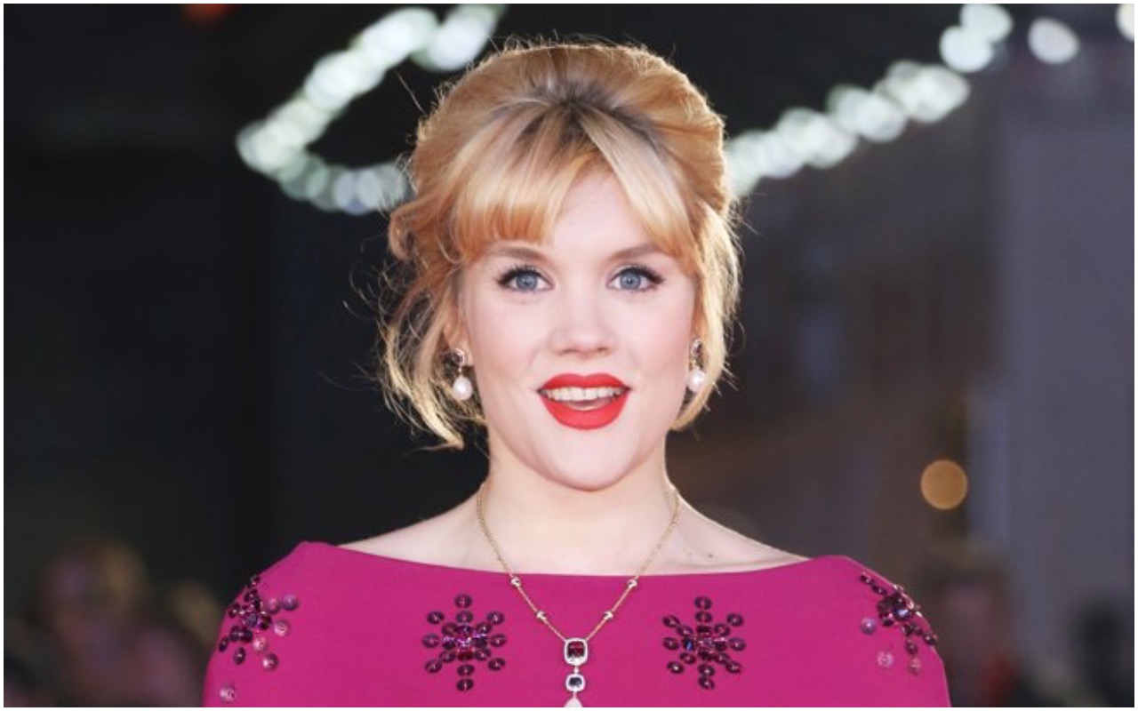 Amazon Set to Acquire Emerald Fennell's 'Saltburn' Following Cannes Deal - Vimarsana News