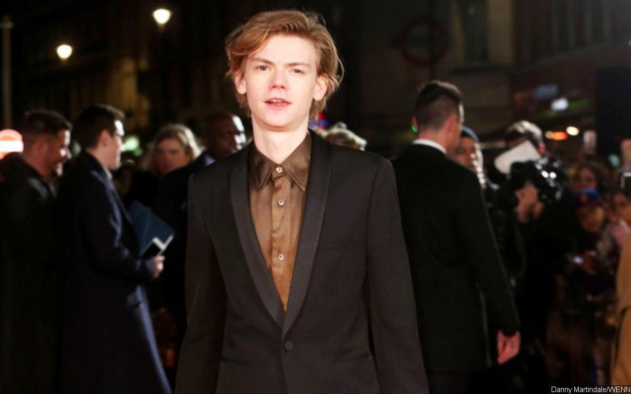 Thomas Brodie-Sangster Responds to Being Labeled as 'The Kid' from 'Love Actually' - Vimarsana News