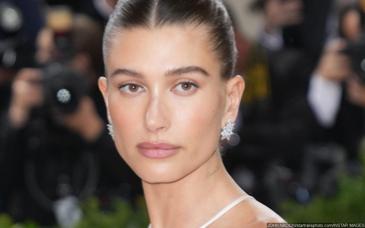 Hailey Bieber Credits Therapy for Helping Her Cope With 'Negative ...
