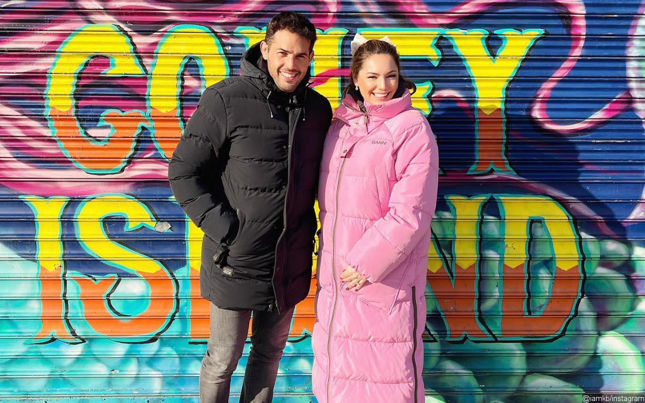 Kelly Brook and Jeremy Parisi to Have Italian Wedding in July