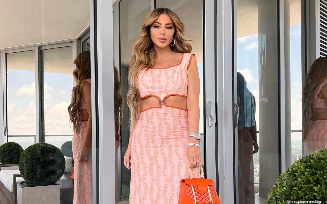 Ten Stars Who Make Big Money on OnlyFans(02)