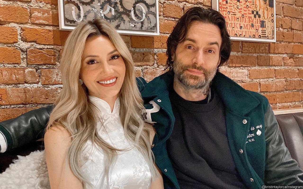 Chris D'Elia and Longtime GF Kristin Taylor Officially Tie the Knot