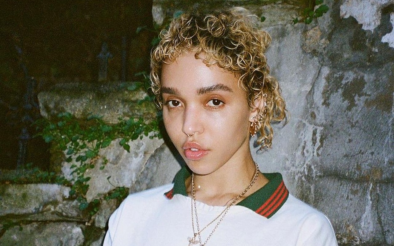FKA Twigs Used to Work in Department Store Before Starting Her Music Career