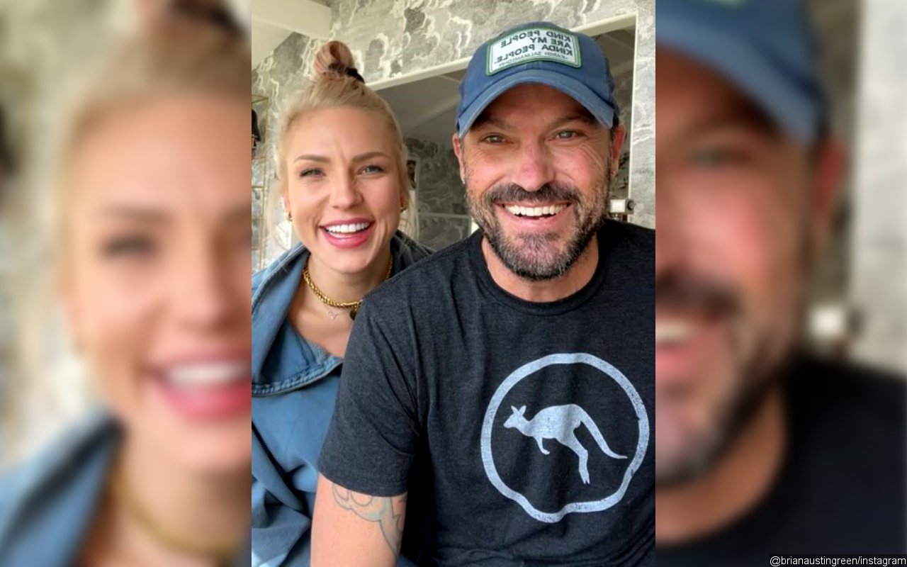 Megan Fox Sends Gift to Ex Brian Austin Green and Sharna Burgess After They Welcomed a Son - Vimarsana News