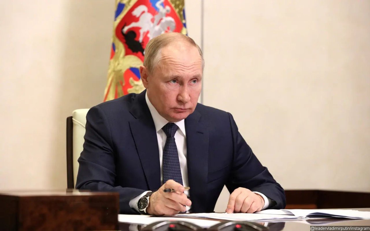 Vladimir Putin Says Russia Is Facing 'Colossal' Technology Problems