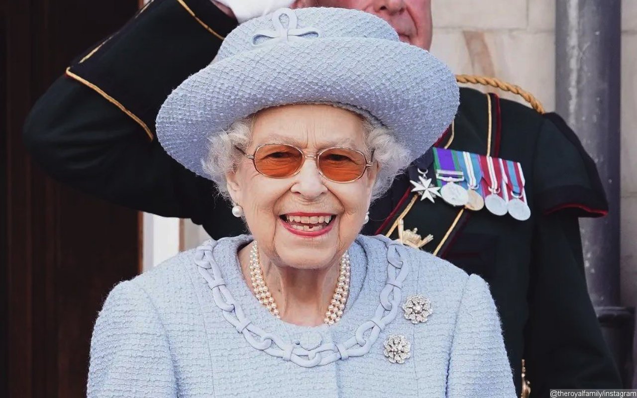 Queen Elizabeth Lauds the Lionesses' Historic Euro Win