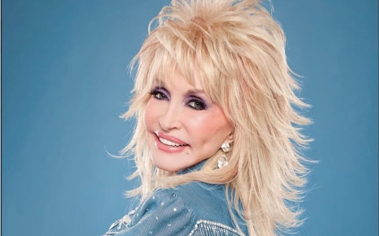 Dolly Parton 'Excited' to Launch Brand New Rollercoaster at Dollywood