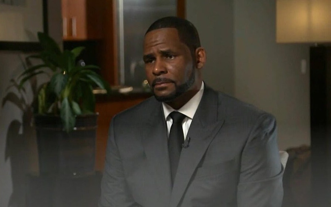R. Kelly Accused of Paying Huge Sum to Buy Back Lost Videos of Child Porn