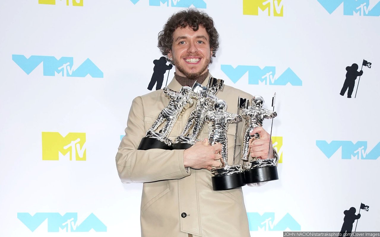 MTV Accused of Manipulating 2022 VMAs Result by Awarding Jack Harlow's 'First Class' - Vimarsana News
