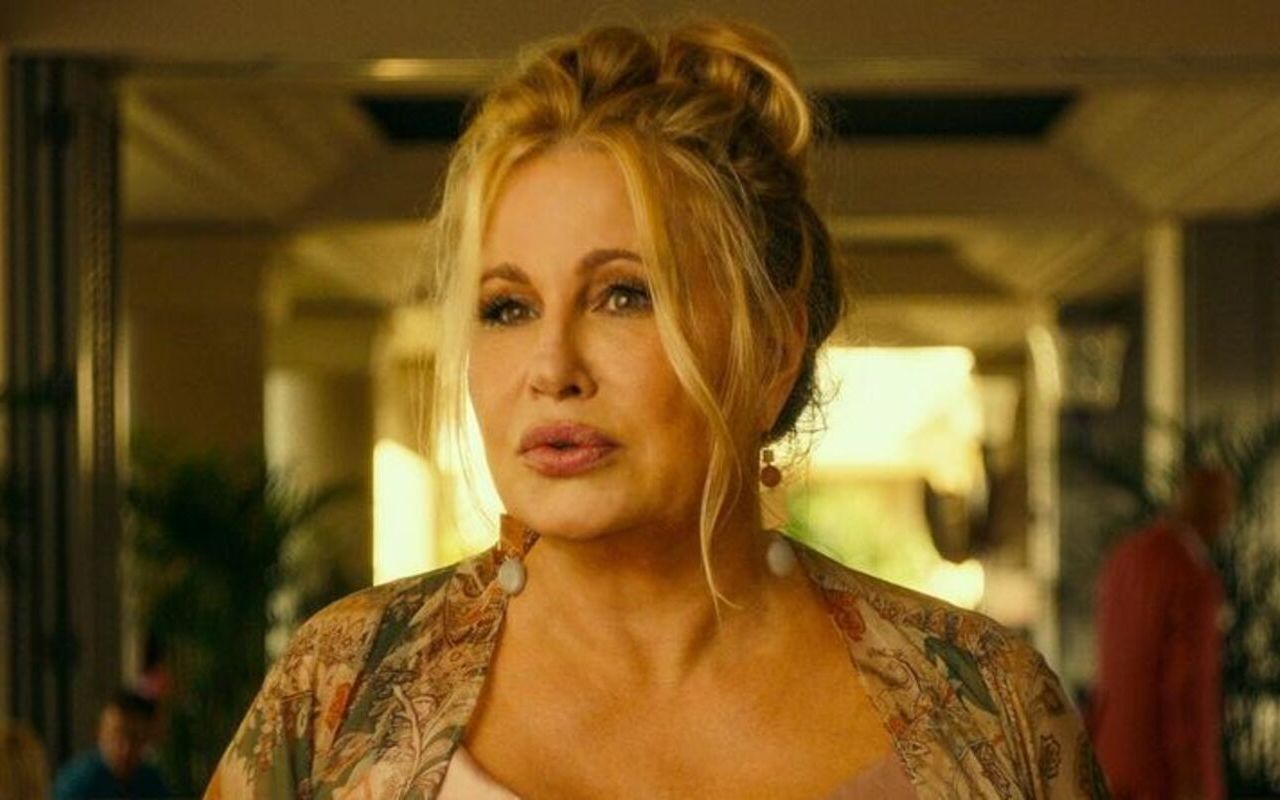 Jennifer Coolidge Nearly Rejected 'The White Lotus' After Gaining So Much Weight During Lockdown
