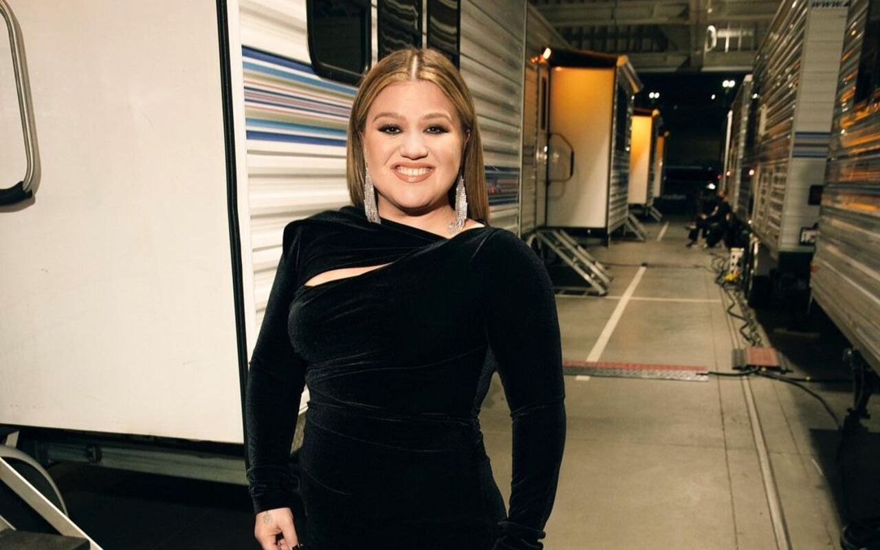 Kelly Clarkson Cites Divorce Heartache as Reason Behind Her Music Comeback