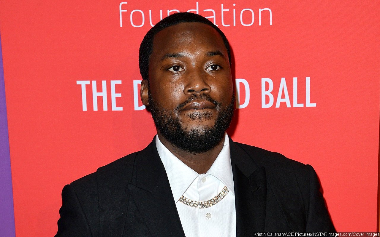 Meek Mill Slams BET for Letting His BM Embarrass Herself by Performing at 2022 Hip Hop Awards - Vimarsana News