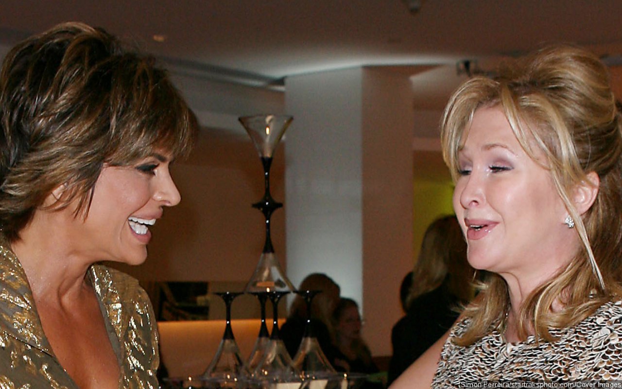 Lisa Rinna Fires Back at Kathy Hilton After Being Called 'Biggest Bully in Hollywood' 
