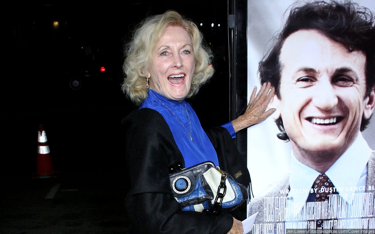 Sean Penn's Mom Eileen Ryan Died at 94 - Vimarsana News