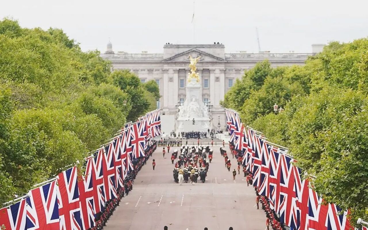 Buckingham Palace Trespasser Granted Bail After Pleading Guilty to Repeated Break-In Attempts