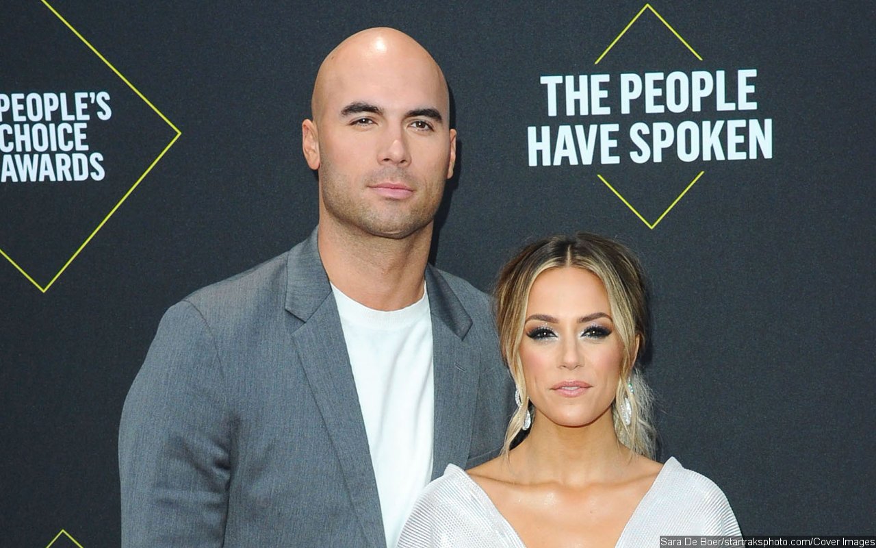 Jana Kramer Claims Ex Mike Caussin Cheated on Her With 'More' Than 13 Women