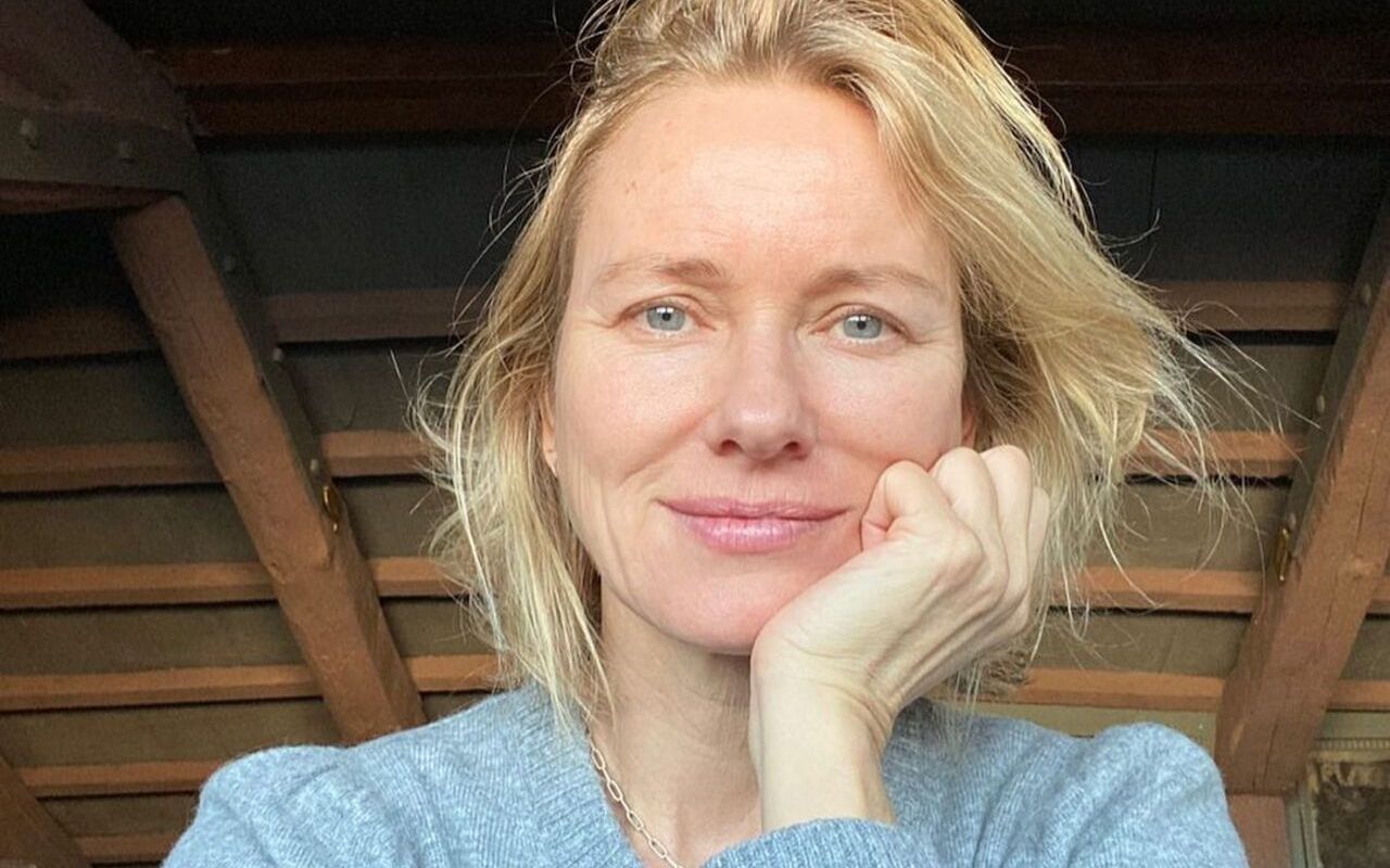 Naomi Watts Becomes More Sensitive to Smell After Starting Menopause at 36