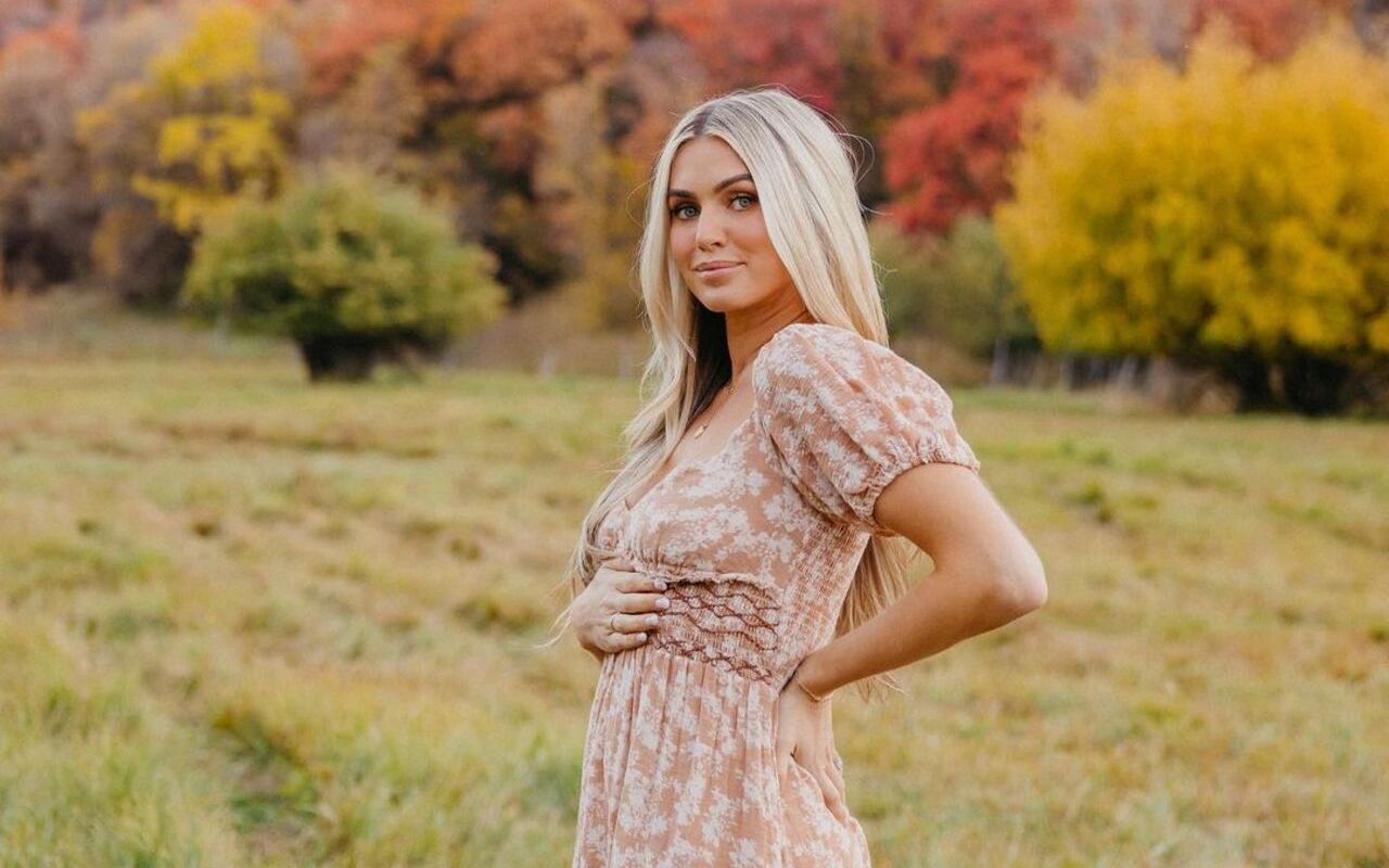 Lindsay Arnold 'So Happy' to Be Pregnant Again After Fertility Struggle