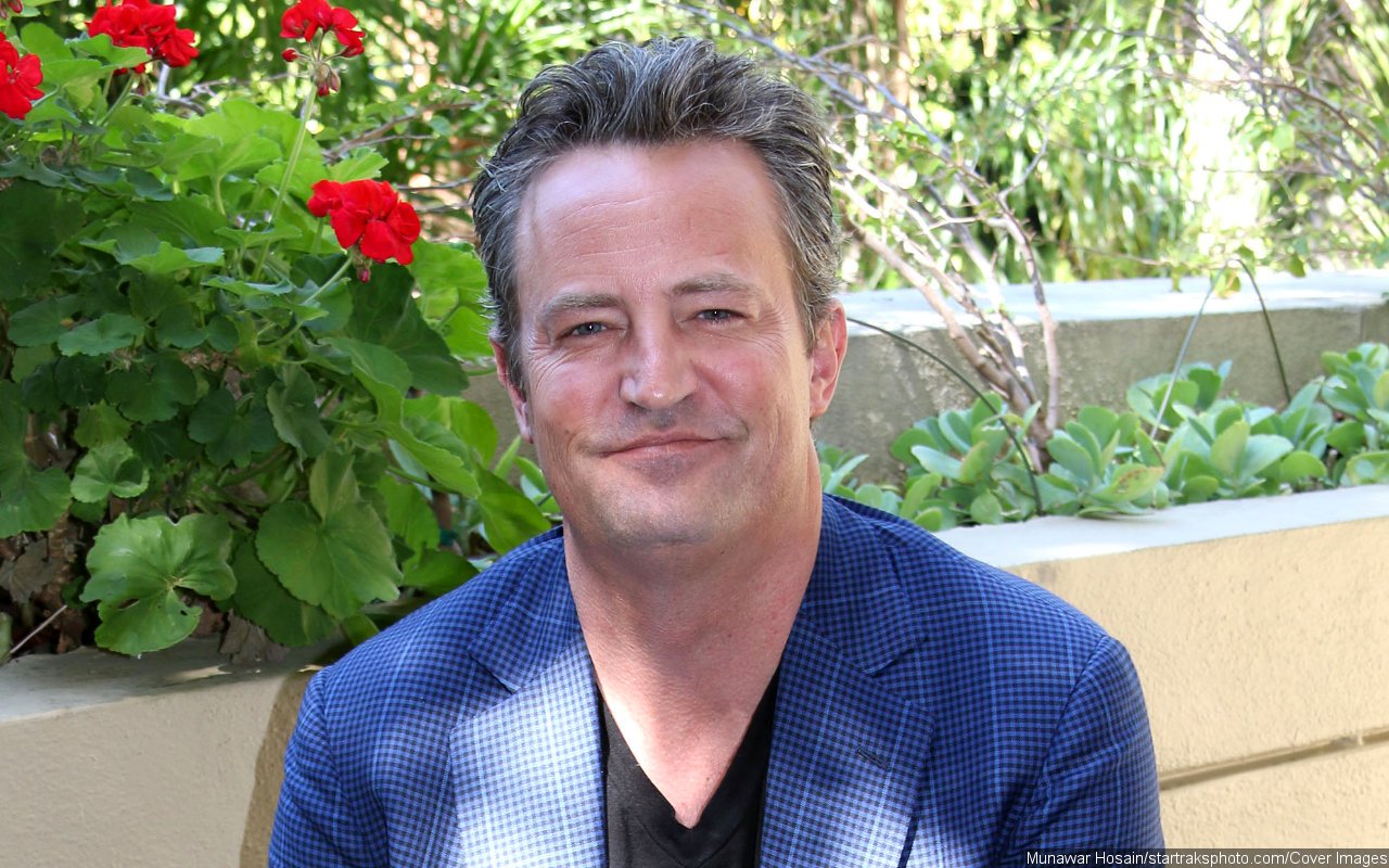 Find Out Matthew Perry's 'Crushes' on 'Friends' Co-Stars Aside From Jennifer Aniston