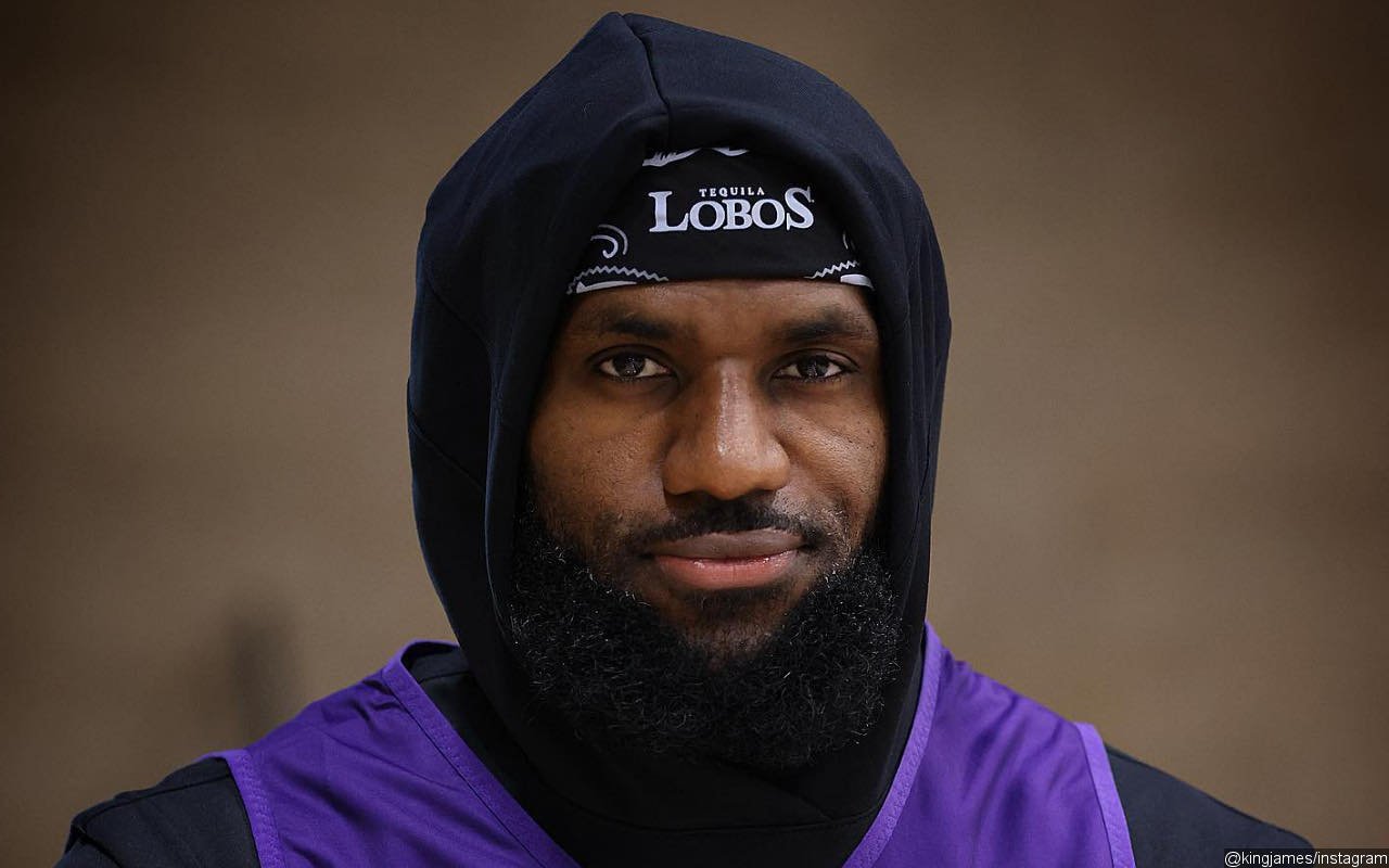 LeBron James Explains Why He Leaves Dallas Cowboys Fandom