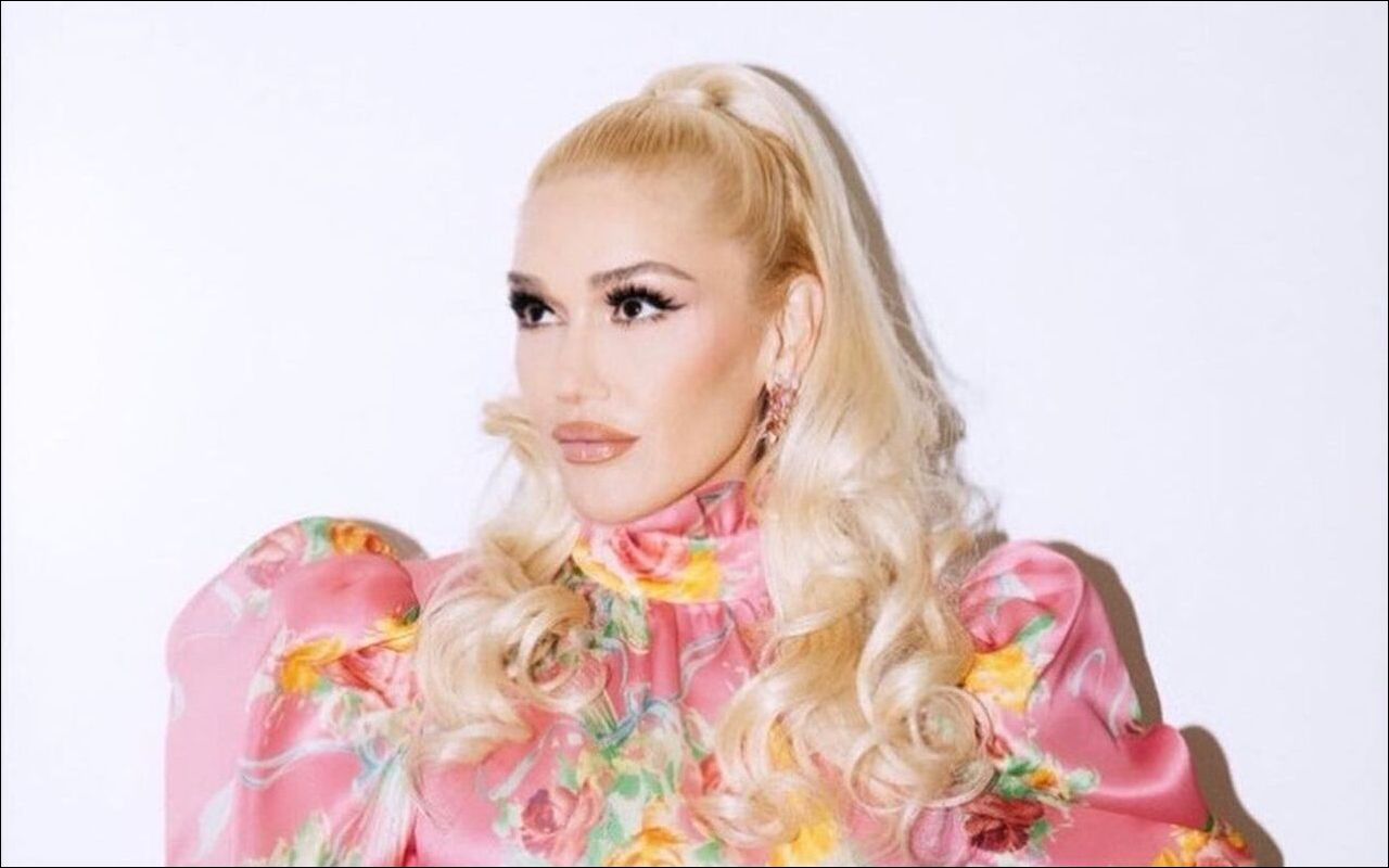 Gwen Stefani Jokes She Spelled 'Bananas' in 'Hollaback Girl' Due to Her