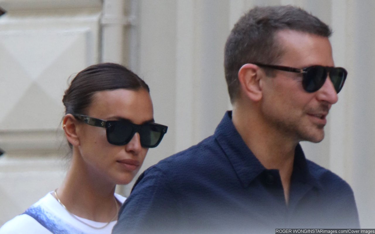 Bradley Cooper and Irina Shayk Pack on PDAs During a Dog Walk in NYC