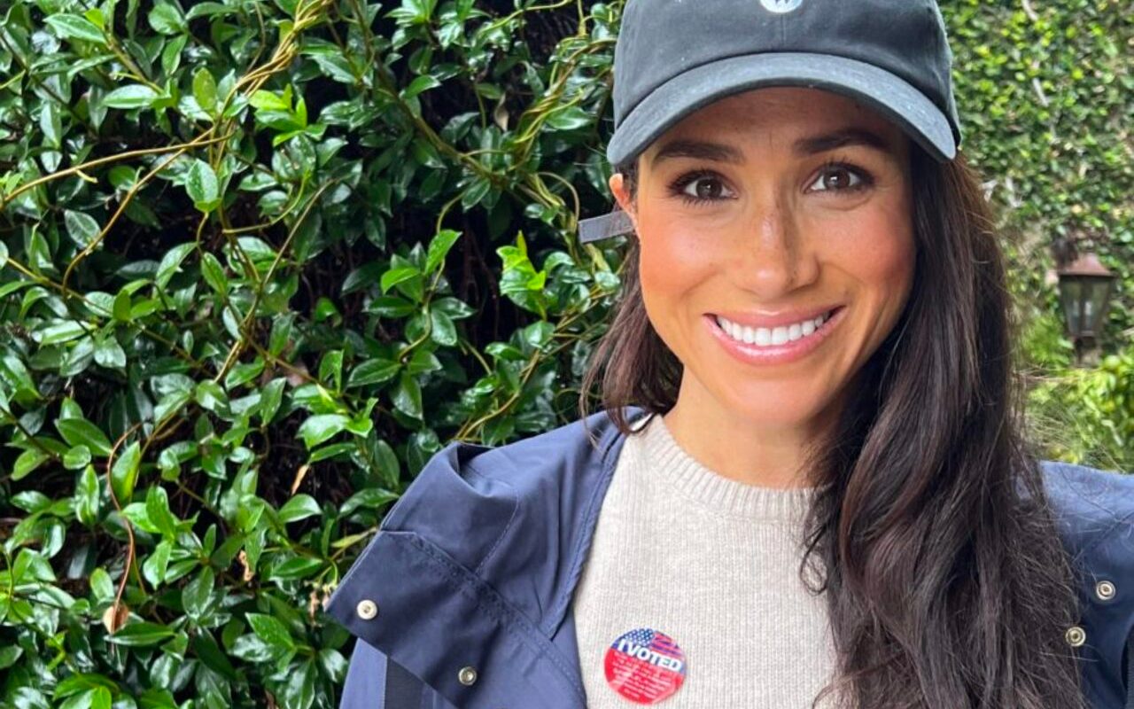 Meghan Markle Wears 'I Voted' Sticker as She Urges Fans to Vote in Midterm Election